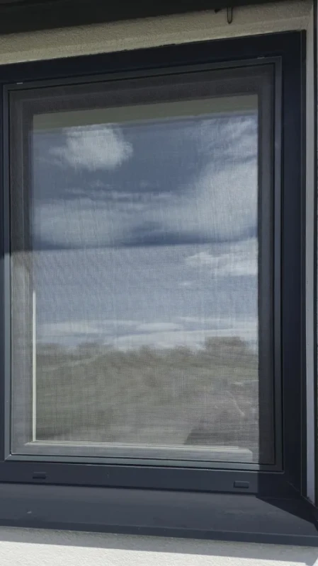 Sieťky proti hmyzu na OKNO - pevné KLIK - bežné odtiene 13