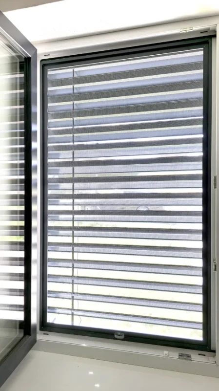 Sieťky proti hmyzu na OKNO - pevné KLIK - bežné odtiene 10